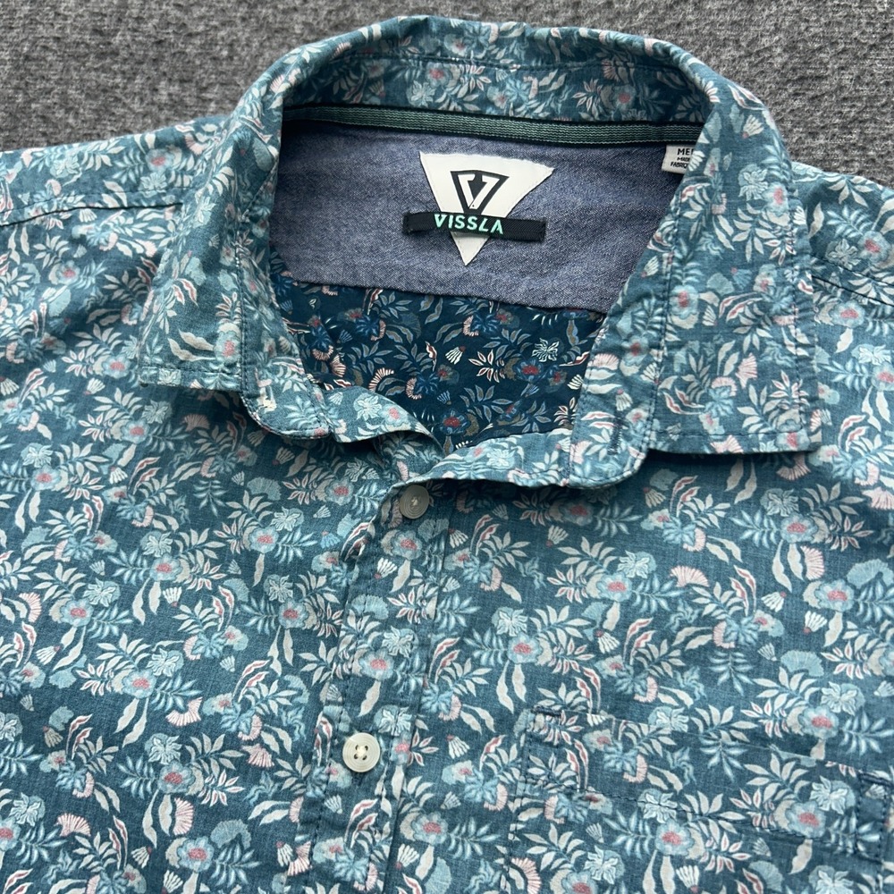 Vissla Button Front Shirt Floral Blue Pocket Shirt Medium Mens Surf Skate